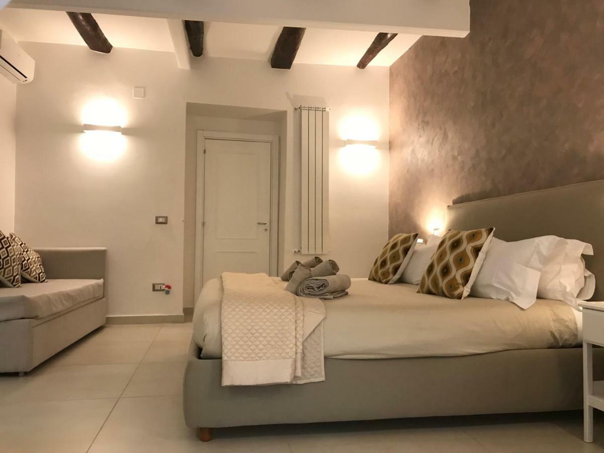 Napoli Plebiscito Apartment Eksteriør bilde