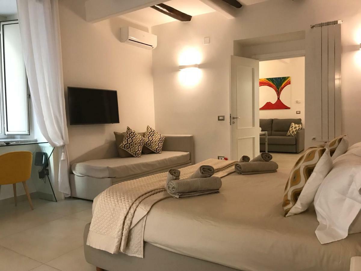 Napoli Plebiscito Apartment Eksteriør bilde